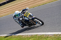 enduro-digital-images;event-digital-images;eventdigitalimages;mallory-park;mallory-park-photographs;mallory-park-trackday;mallory-park-trackday-photographs;no-limits-trackdays;peter-wileman-photography;racing-digital-images;trackday-digital-images;trackday-photos